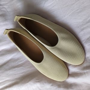 Everlane Day Glove ReKnit Shoe